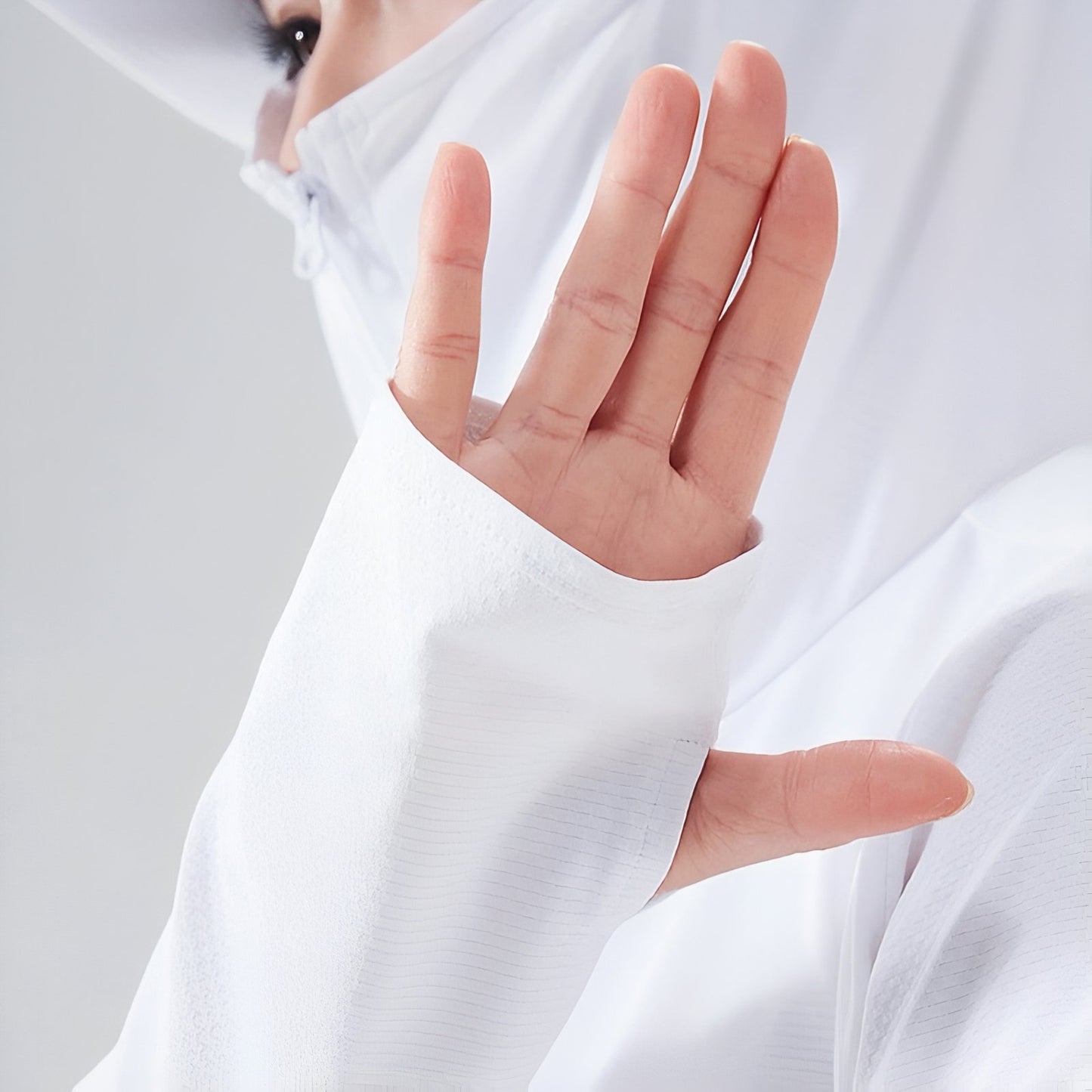 Veste Capuche Légère Randonnée Femme SPF 50+